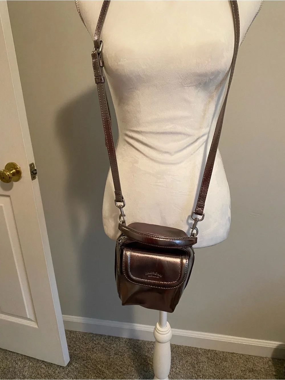 Metallic Crossbody Mini Backpack - Shiny Bronze American Leather Company - Picture 4 of 11